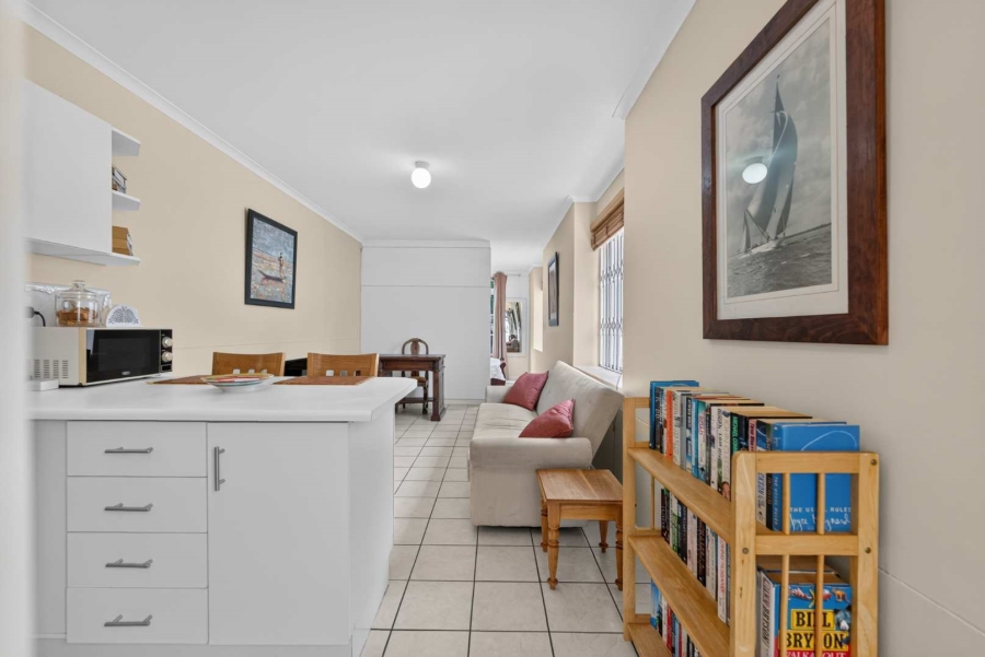 1 Bedroom Property for Sale in Rondebosch Village Western Cape
